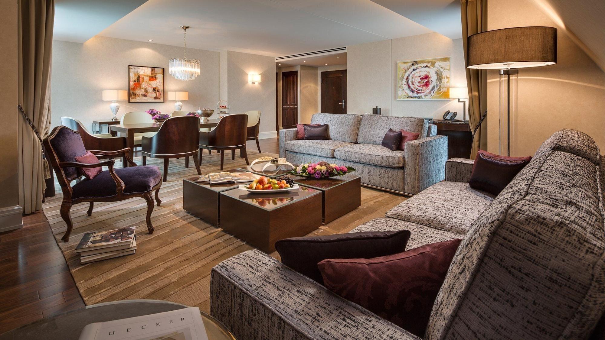 Breidenbacher Hof, Best Grandhotel 2025 - Die 101 Besten Düsseldorf Eksteriør bilde
